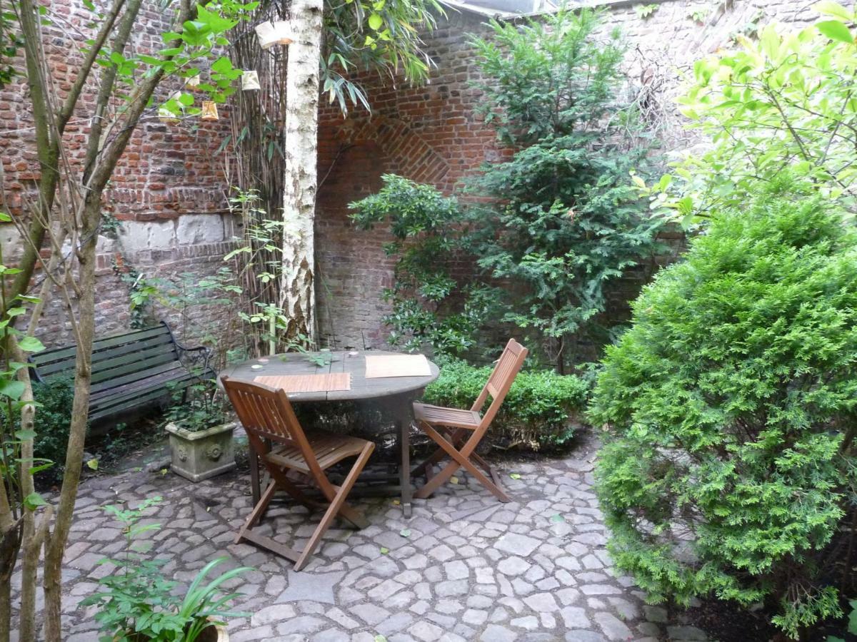 Chez Christophe Lille Bagian luar foto